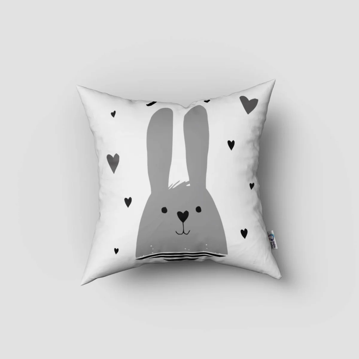 Tavşan Kırlent Kılıfı | Beyaz kalp desenleri Desenli