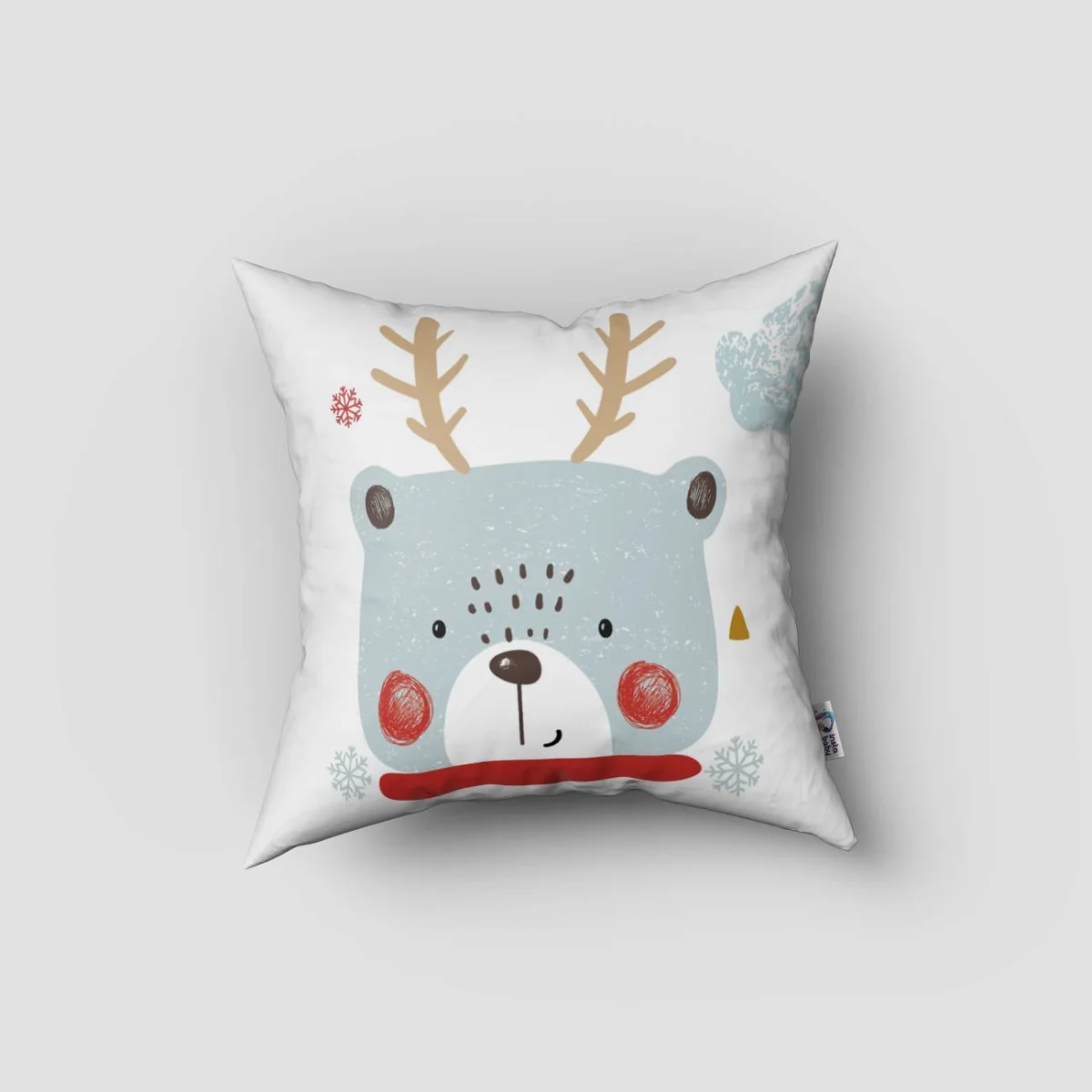 Ayı/Geyik Kırlent Kılıfı | Beyaz Kar taneleri, bulutlar Desenli