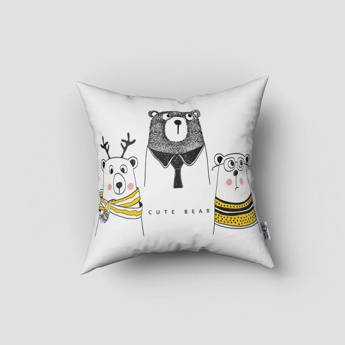 Ayılar Kırlent Kılıfı | Beyaz Dağlar, ağaçlar Desenli