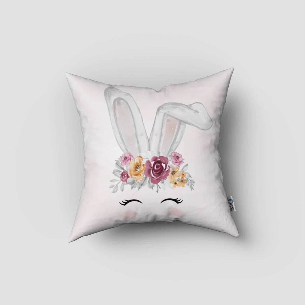 Tavşan Kırlent Kılıfı | Açık Pembe Çiçekli taç, kapalı gözler Desenli