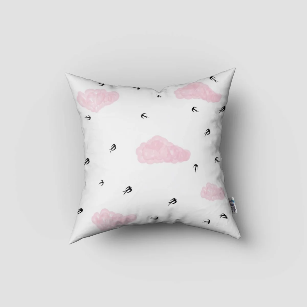 Şemsiyeli Kız Kırlent Kılıfı | Beyaz pembe bulutlar, uçan kuşlar Desenli