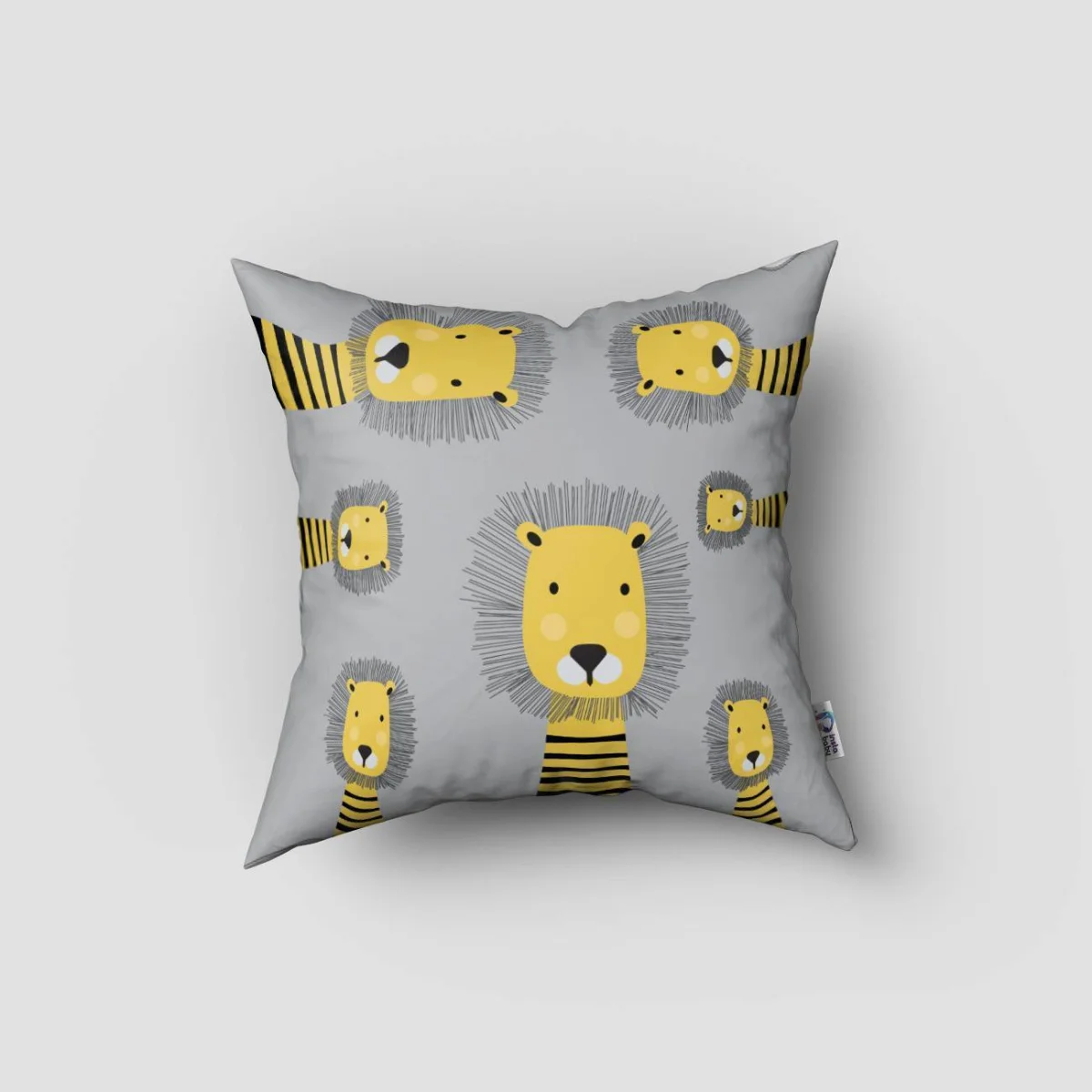 Aslan Kırlent Kılıfı | Gri siyah yele, çizgili vücut Desenli