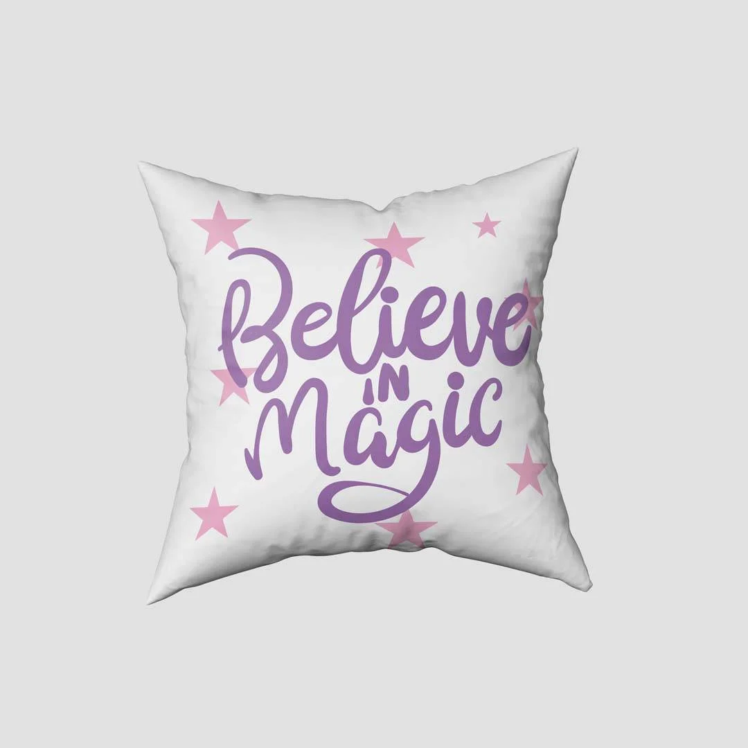 Unicorn Kırlent Kılıfı | Beyaz yıldızlar, gökkuşağı Desenli