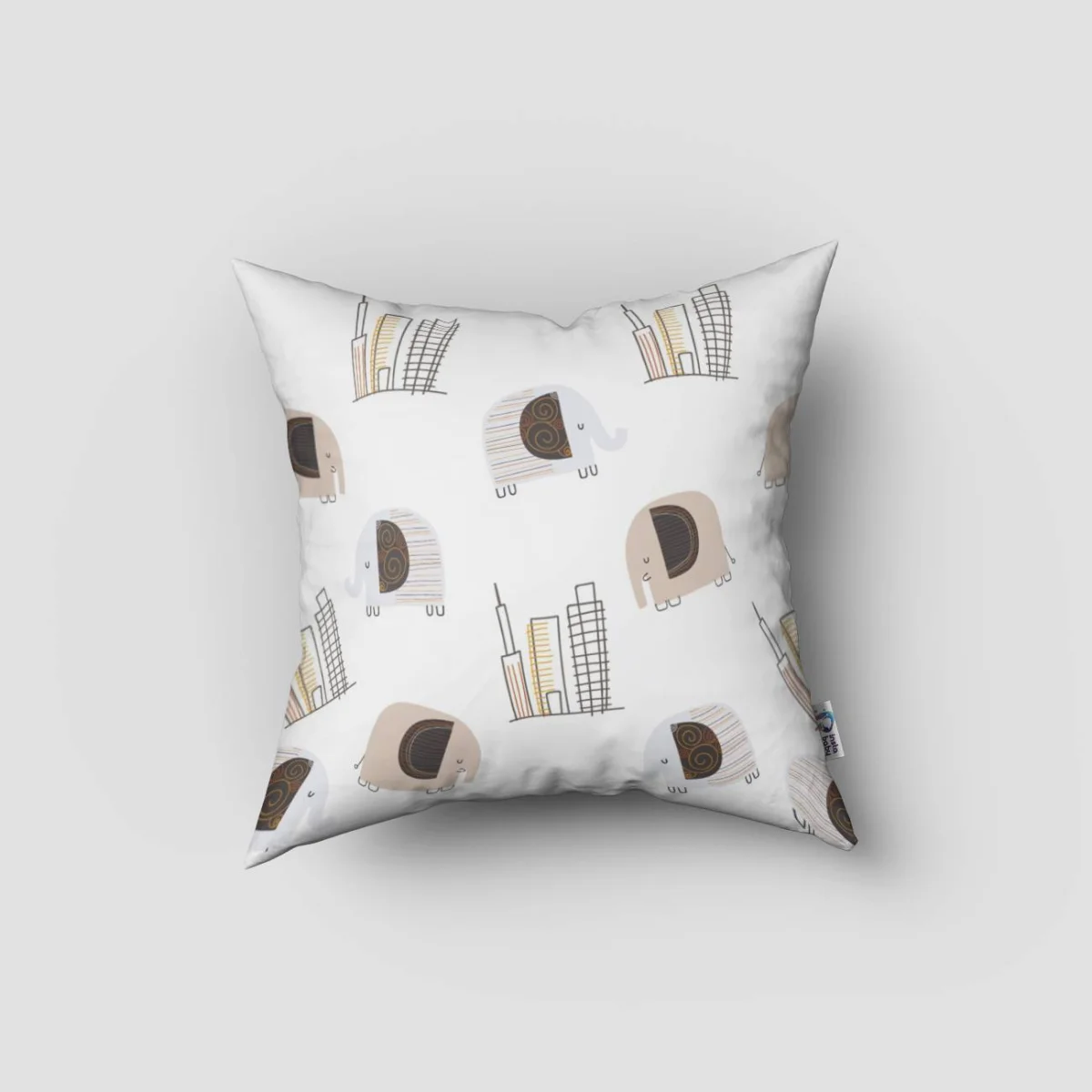 Şehirli Filler Kırlent Kılıfı | Beyaz pembe ve altın rengi puantiyeler, şehir binaları Desenli