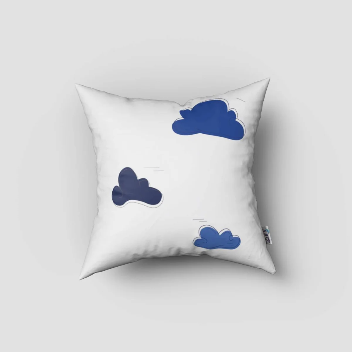 Denizci Yavru Köpek Kırlent Kılıfı | Beyaz mavi bulutlar, çapa Desenli