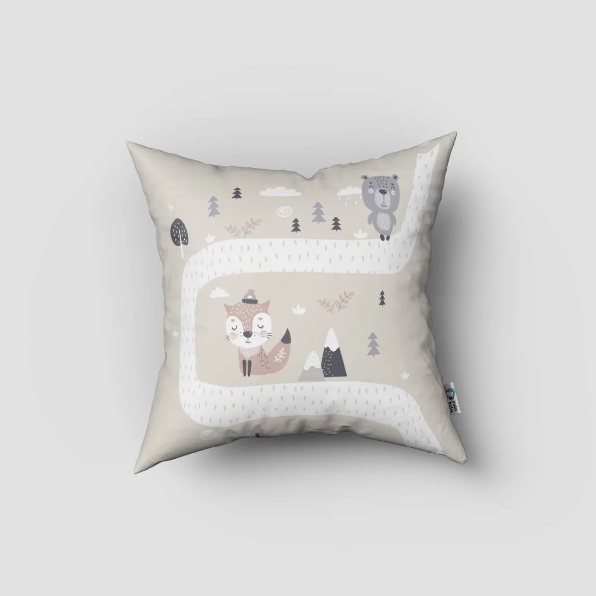 Orman Hayvanları Kırlent Kılıfı | Bej Yol, ağaçlar Desenli