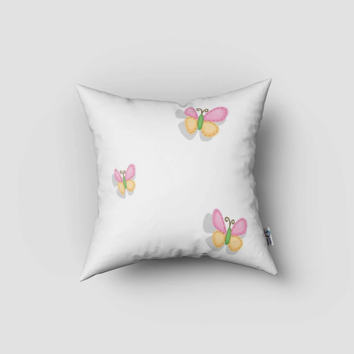 Harf ve kelebek Kırlent Kılıfı | Beyaz Mor G harfi, dikiş detayları Desenli