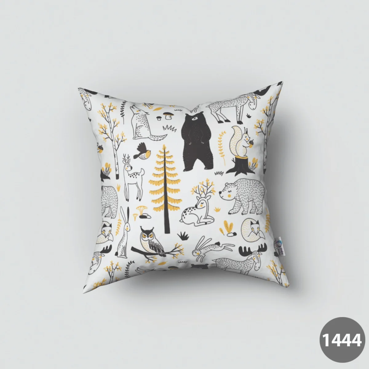 Orman Hayvanları Kırlent Kılıfı | Beyaz Ağaçlar, mantarlar Desenli