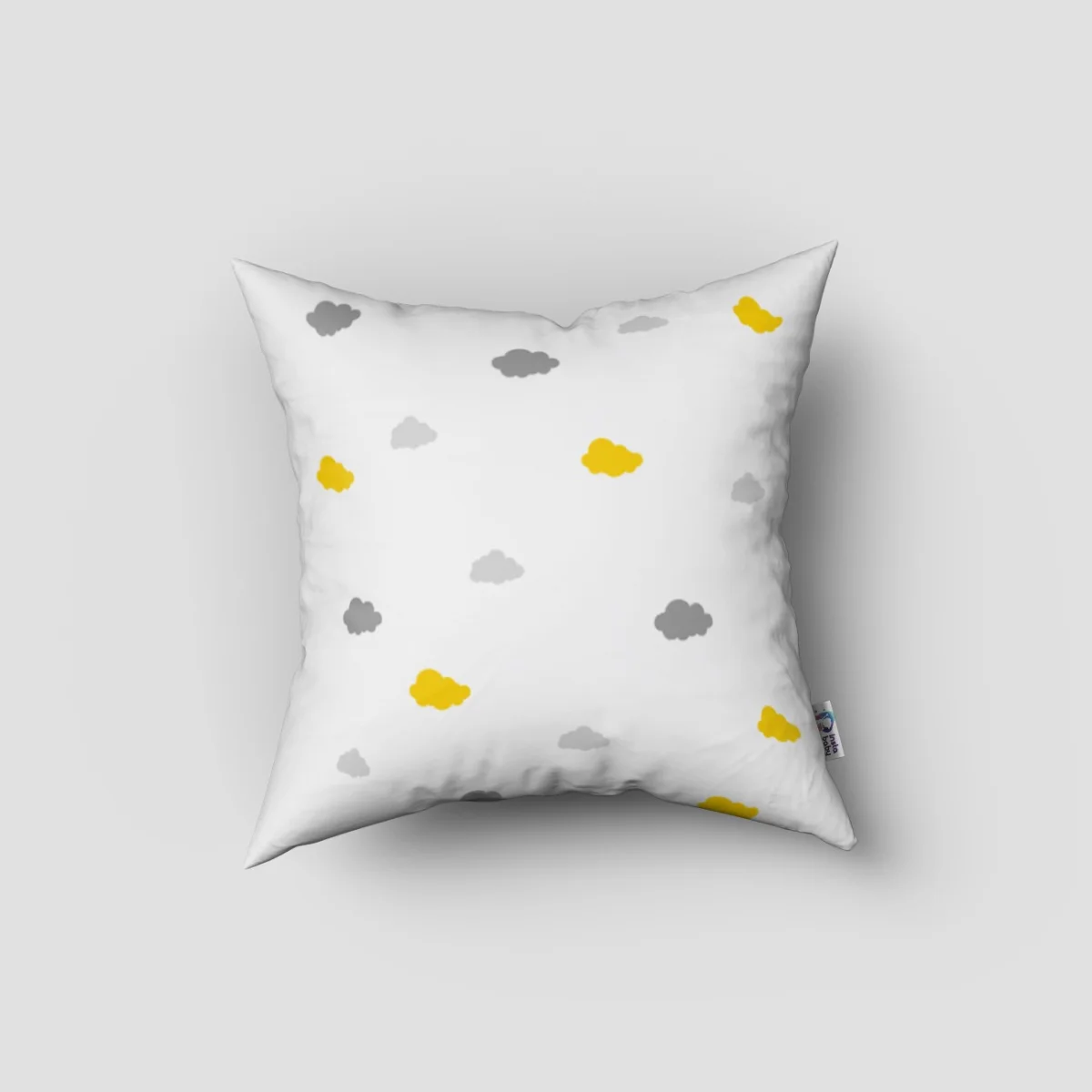 Bulutlar Kırlent Kılıfı | Sarı beyaz ve gri bulutlar Desenli