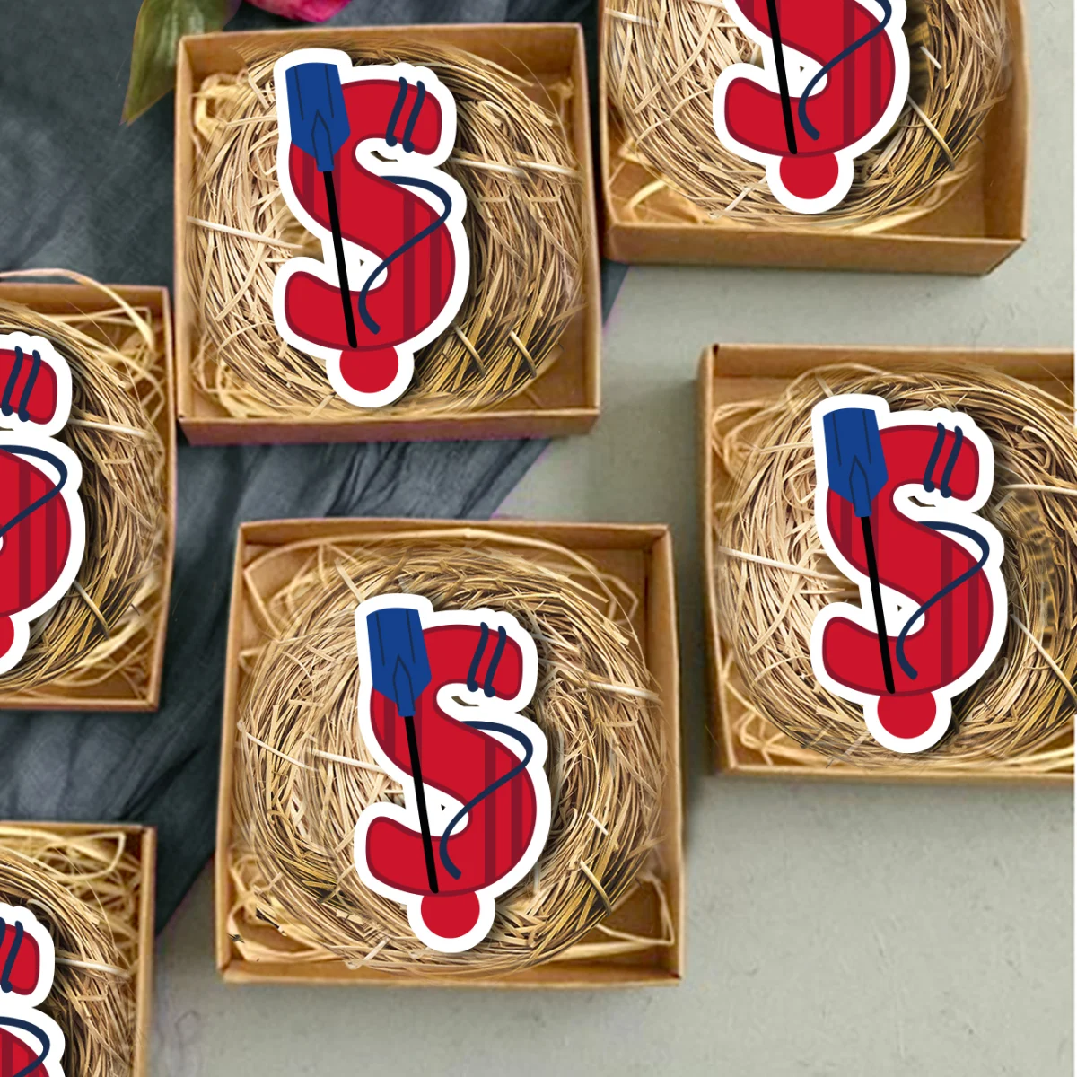 Denizcilik Bebek Magneti | Gri hasır yuva, tekne küreği Desenli