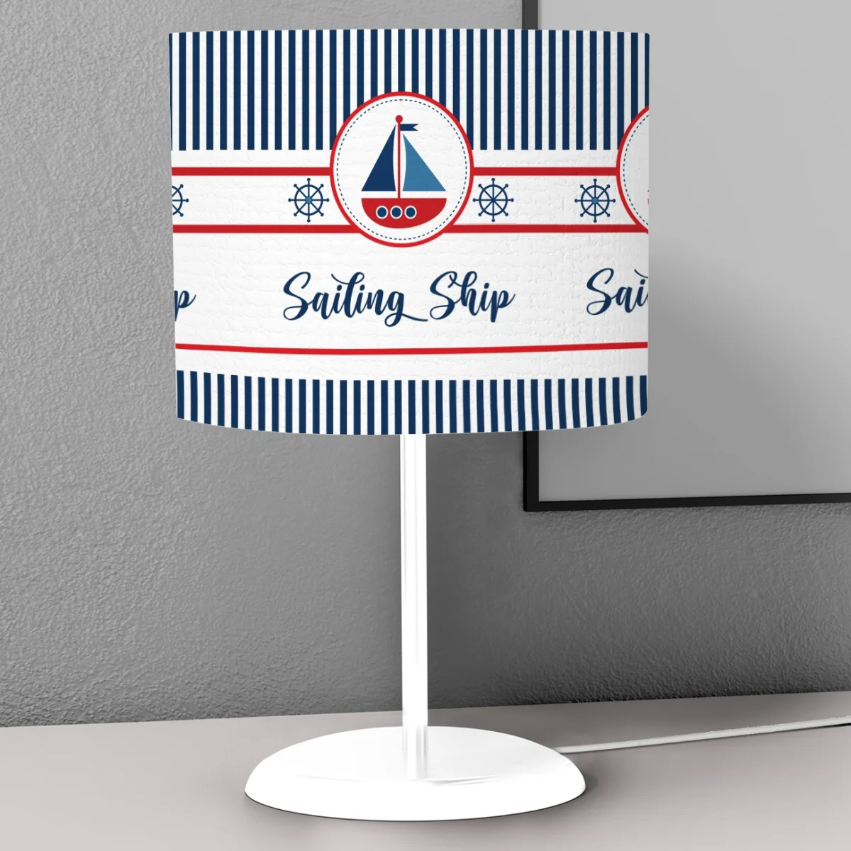 Yelkenli Gemi Abajur | Beyaz yelkenli gemi, gemi dümeni Desenli
