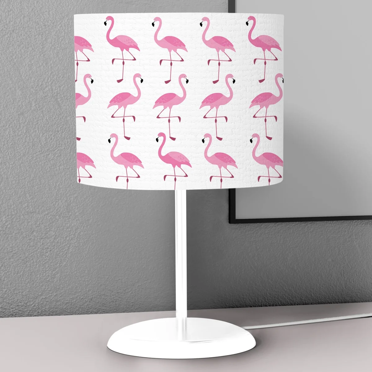 Flamingo Abajur | Beyaz Çiçekler, taç Desenli