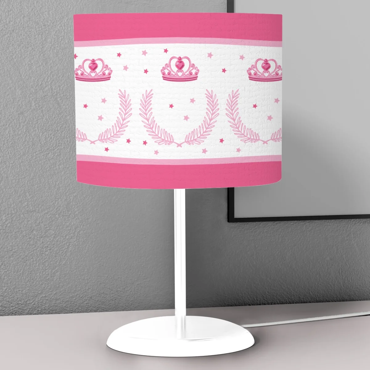 Prenses tacı Abajur | Beyaz Pembe yıldızlar, yaprak desenleri Desenli