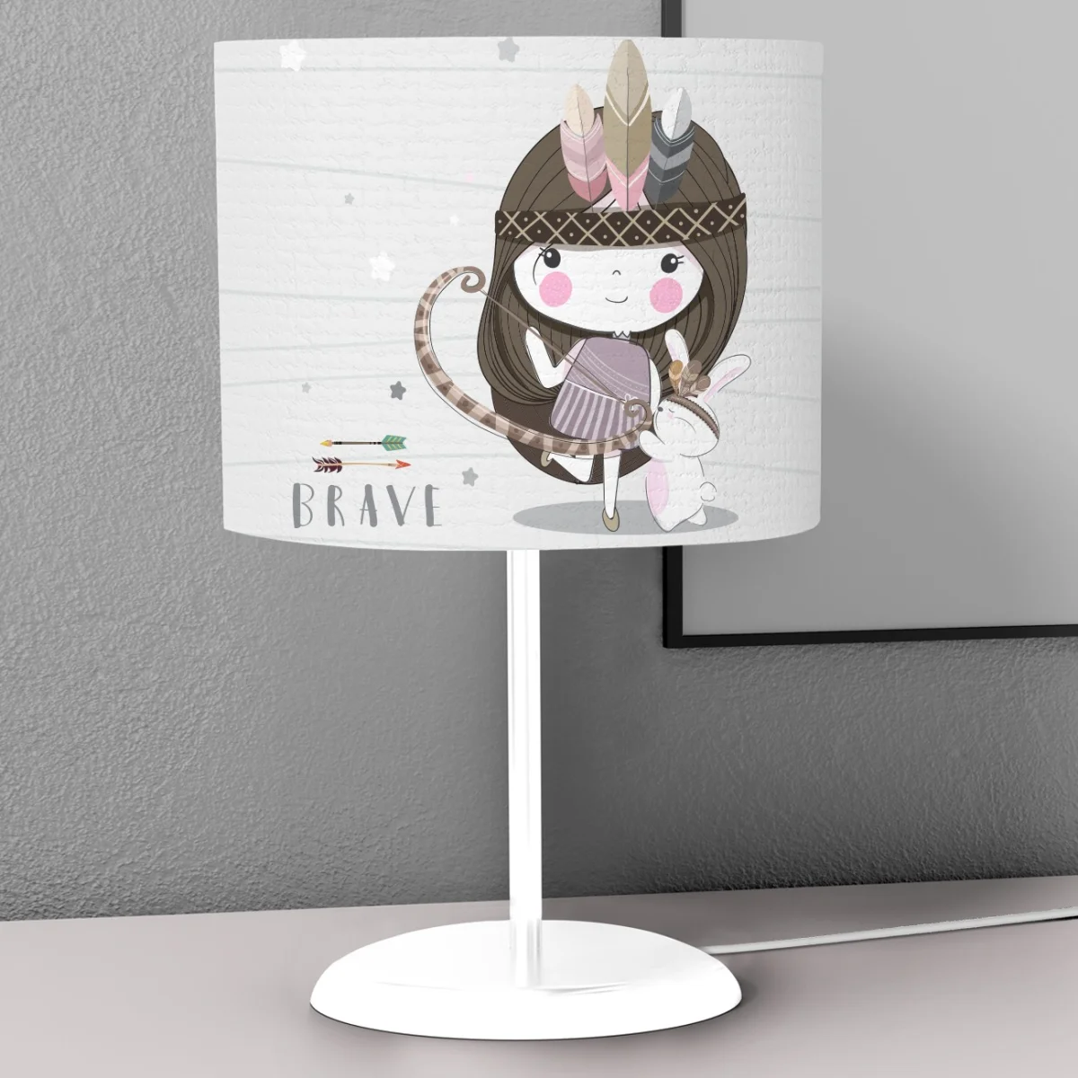 Yerli kız ve tavşan Abajur | Beyaz yıldızlar, dalgalı çizgiler Desenli