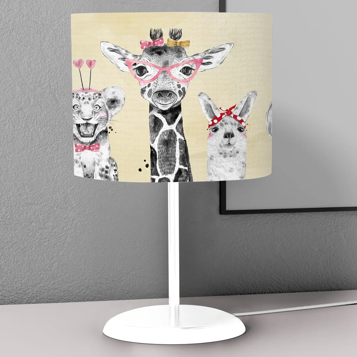 Orman Hayvanları Abajur | Bej Pembe çiçekler, yeşil yapraklar Desenli