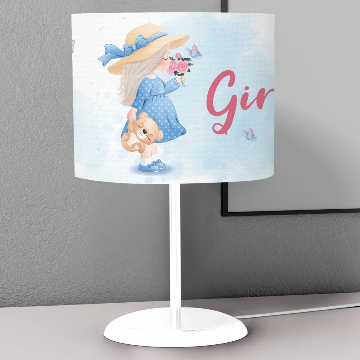 Küçük Kız Abajur | Mavi kelebekler, yazılar Desenli