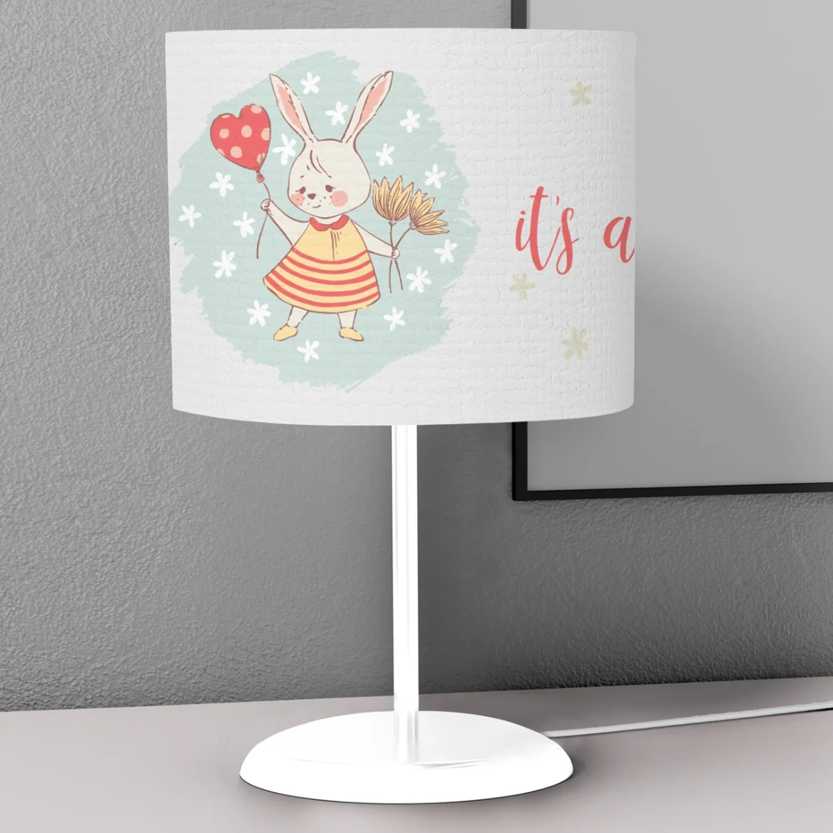 Sevimli Tavşan Abajur | Beyaz küçük çiçekler, kalp balon Desenli