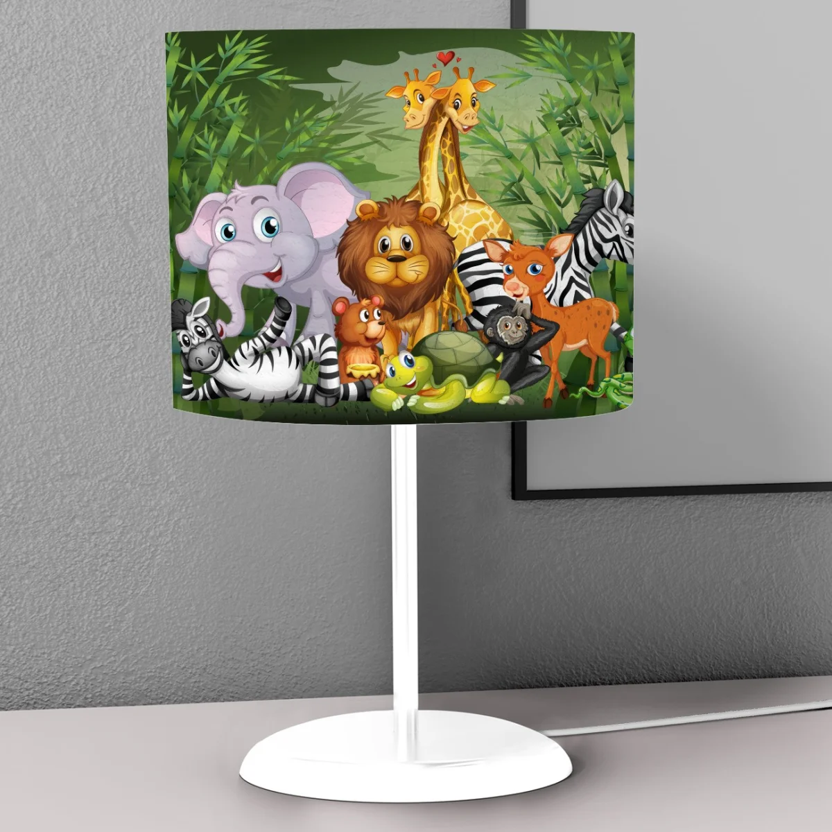 Orman Hayvanları Abajur | Yeşil bambu ormanı, kalpler Desenli