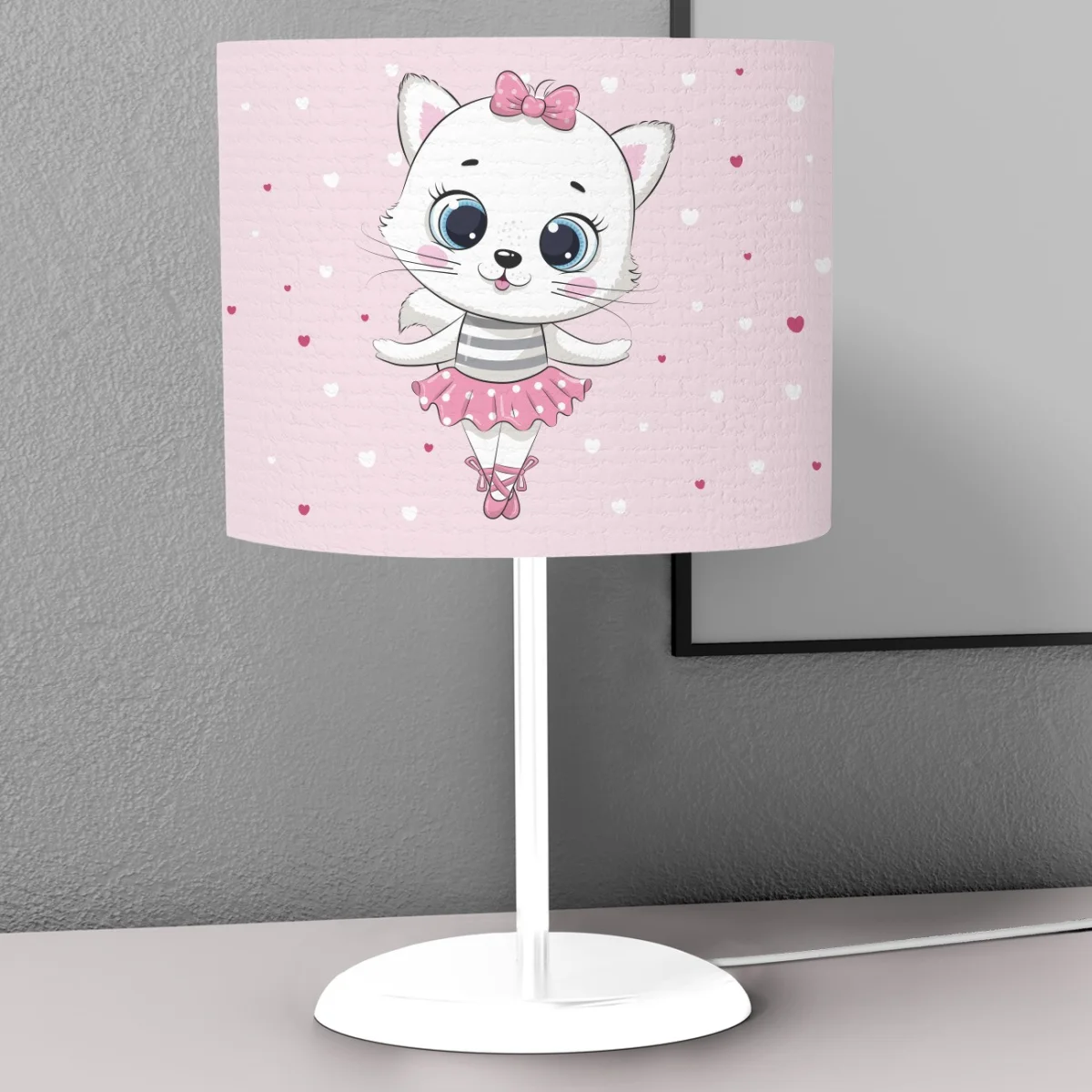 Balerin Kedi Abajur | Pembe Kalp Desenli