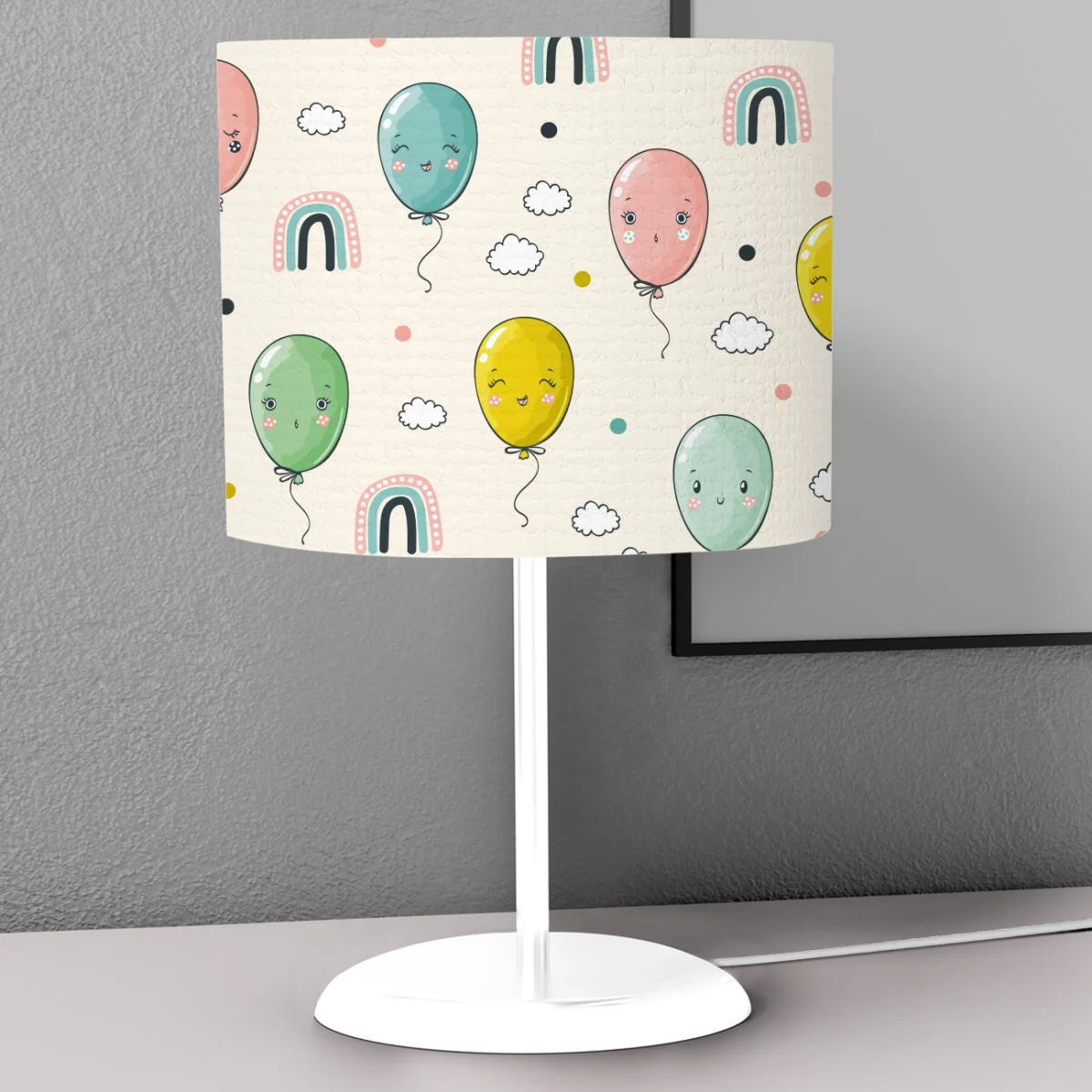 Sevimli Balonlar Abajur | Ekru gökkuşağı, bulutlar Desenli