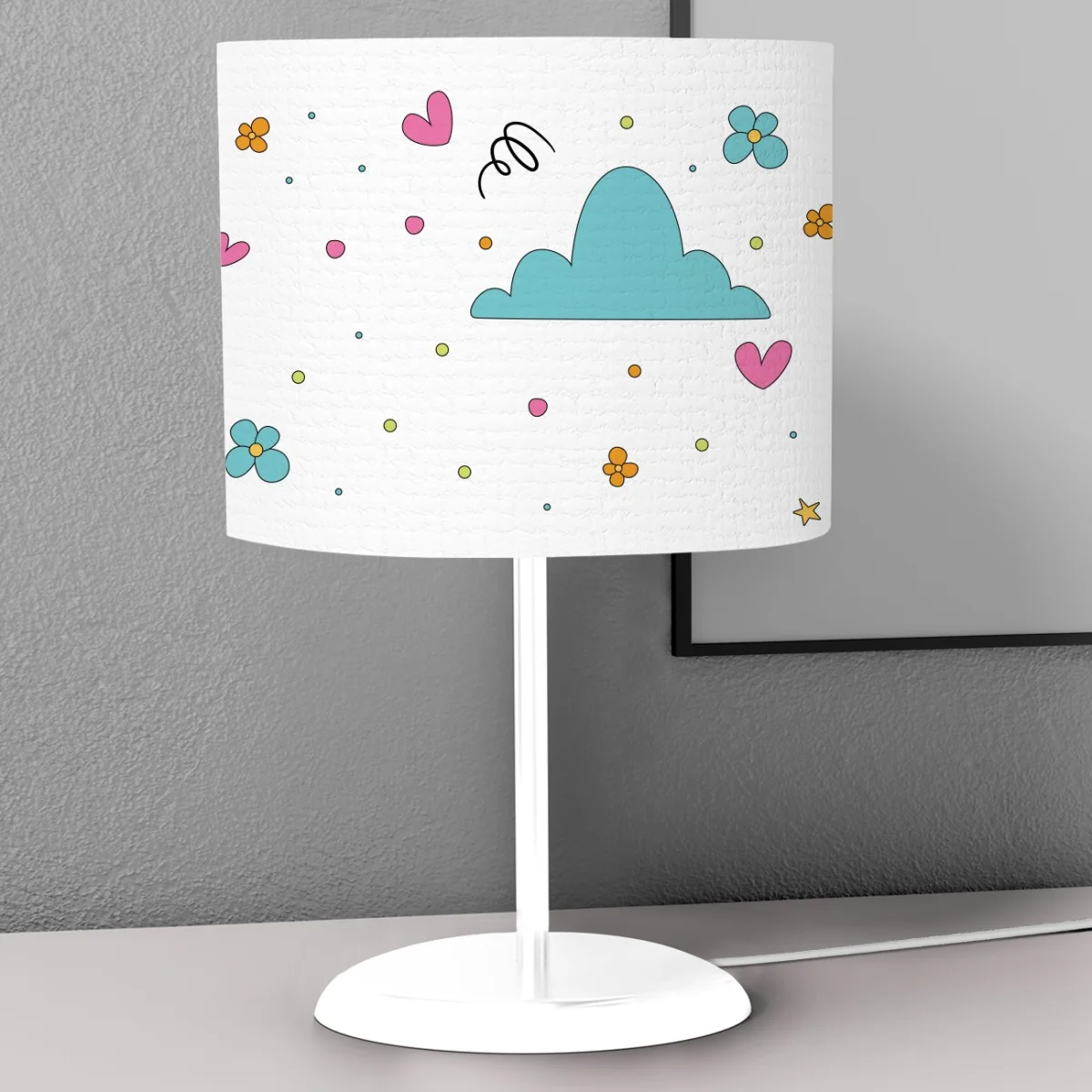 Gökkuşağı Abajur | Beyaz bulut, kalp Desenli