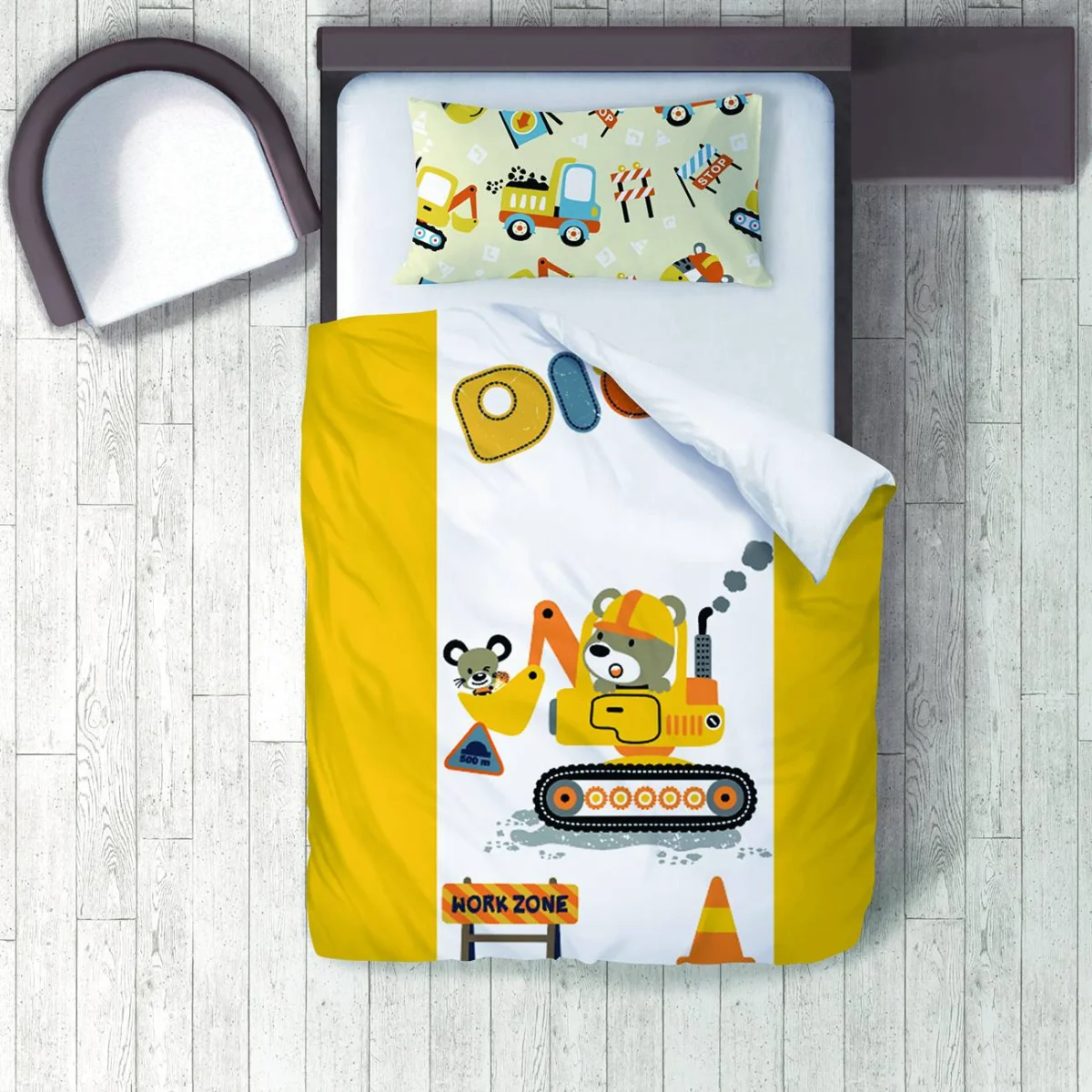 İş Makineleri ve Şantiye Hayvanları Nevresim Takımı | Beyaz iş makineleri, sevimli hayvanlar Desenli