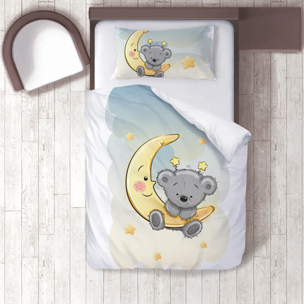 Ayda Ayıcık Nevresim Takımı | Beyaz yıldız, bulut Desenli