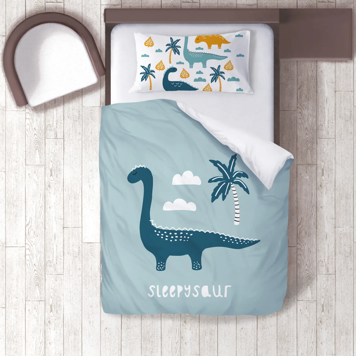 Dinozorlar Nevresim Takımı | Açık Mavi Bulutlar, palmiye ağaçları ve yapraklar Desenli