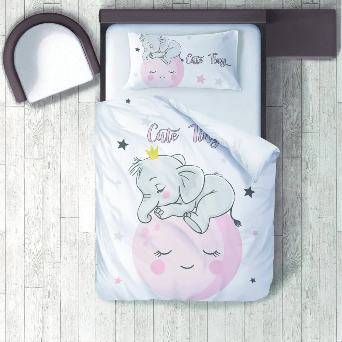 Uyuyan Fil, Ay Nevresim Takımı | Beyaz yıldızlar, ay Desenli