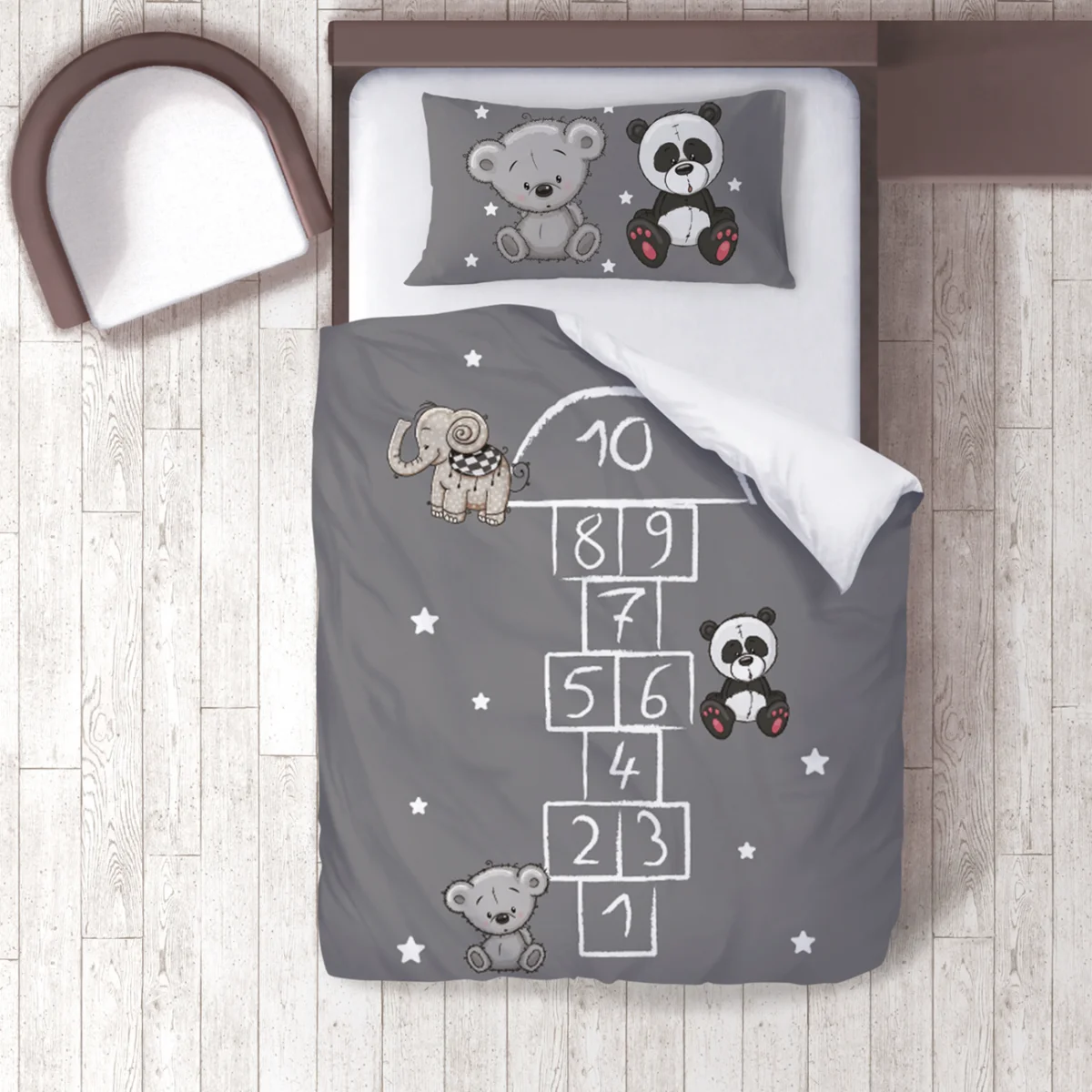 Sevimli Hayvanlar Nevresim Takımı | Gri yıldız, seksek oyunu Desenli