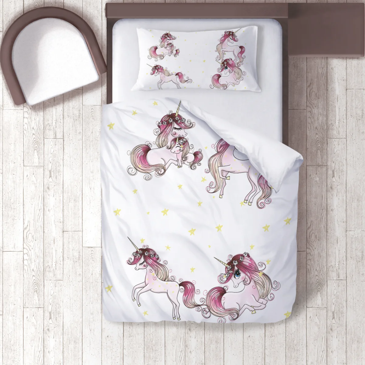 Unicorn Nevresim Takımı | Beyaz yıldız Desenli