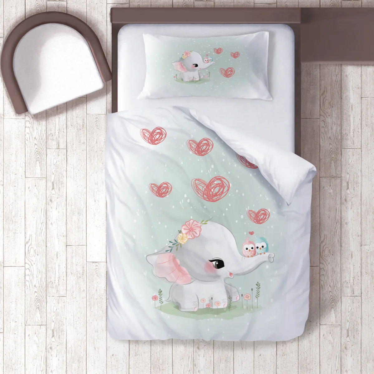 Sevimli Fil Nevresim Takımı | Açık Yeşil Kalpler, kuşlar Desenli