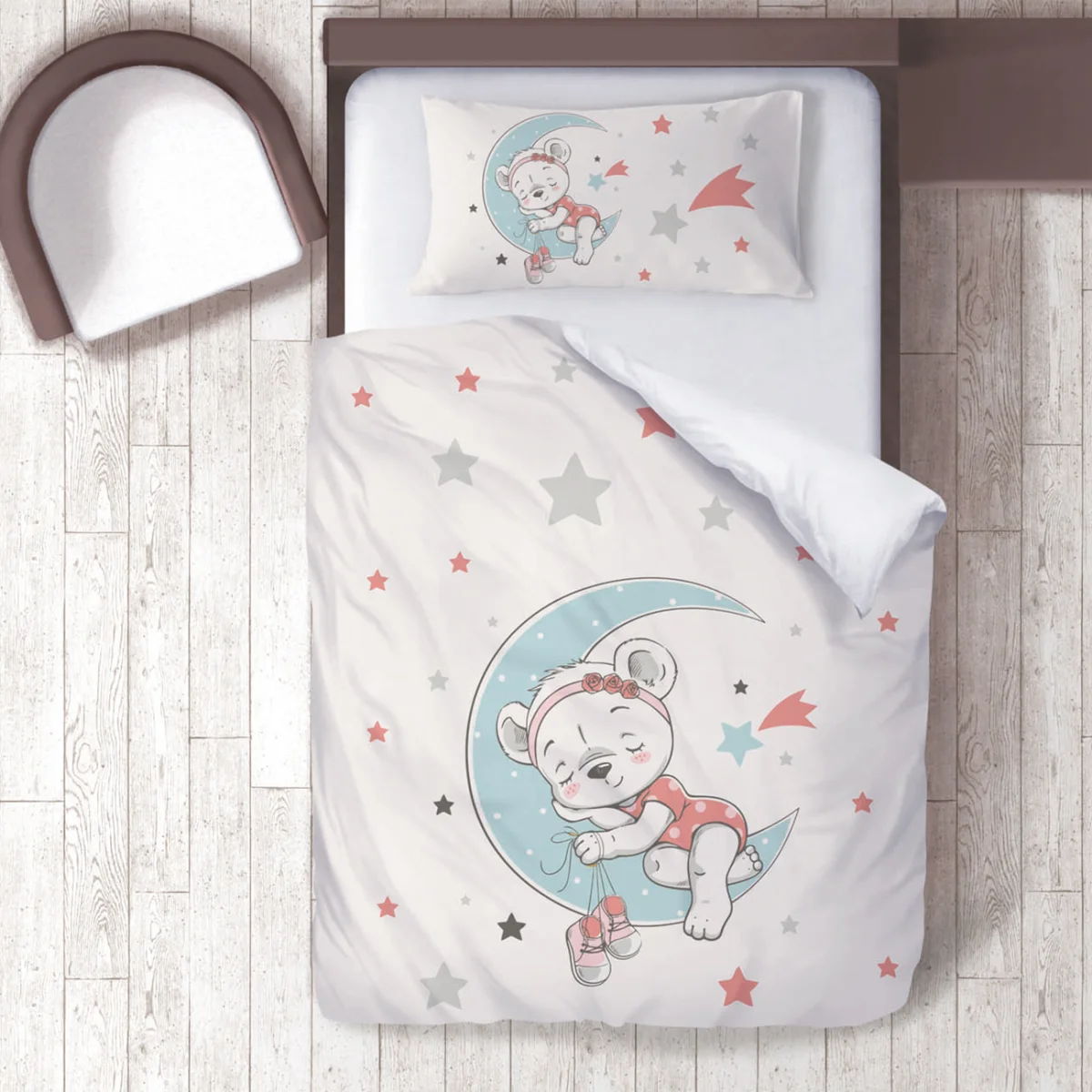 Ayda uyuyan ayı Nevresim Takımı | Beyaz yıldızlar, ay Desenli