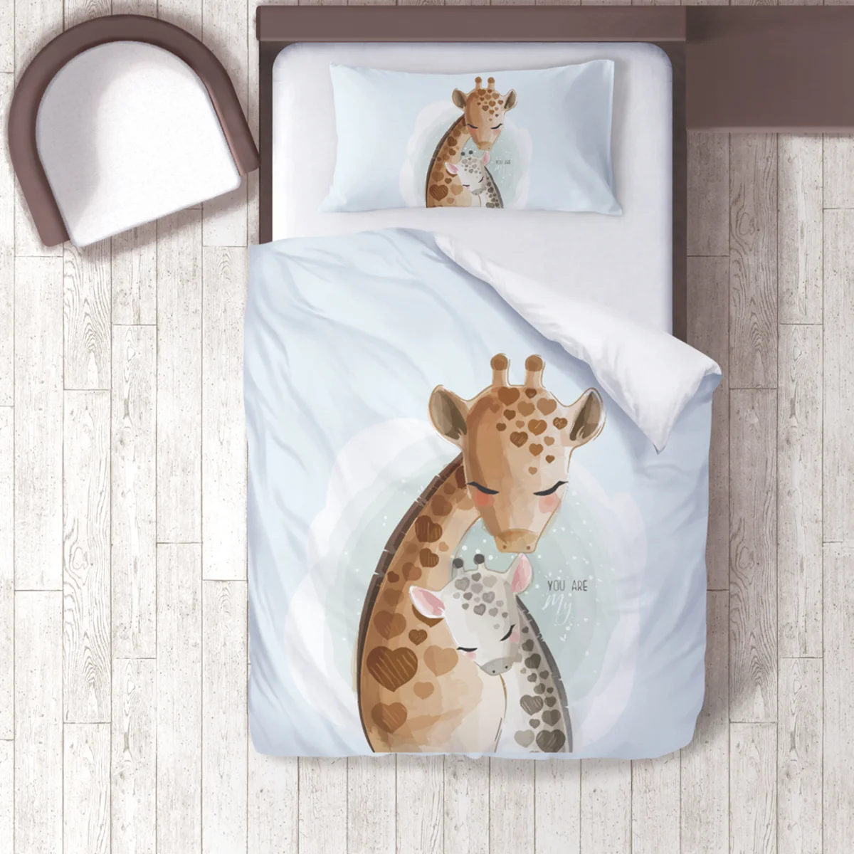 Zürafa Nevresim Takımı | Mavi kalp lekeler, bulutlar Desenli