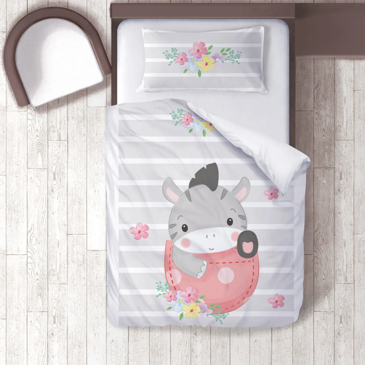 Zebra Nevresim Takımı | Gri Çizgili zemin, renkli çiçekler Desenli