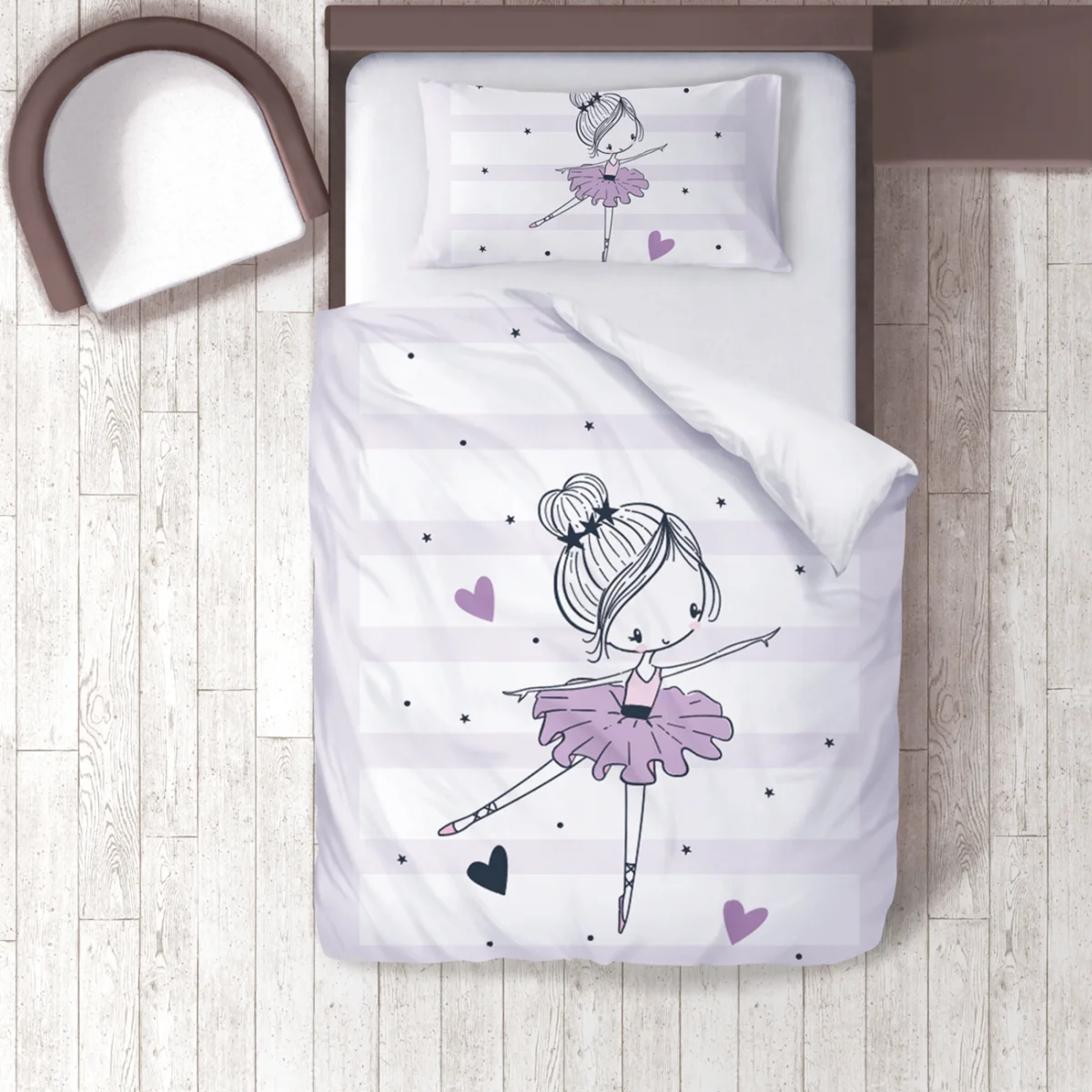 Balerin Nevresim Takımı | Beyaz yıldızlar, kalpler Desenli