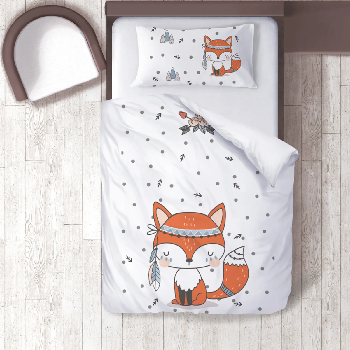 Tilki ve Orman Teması Nevresim Takımı | Beyaz minik oklar, gri puantiyeler Desenli