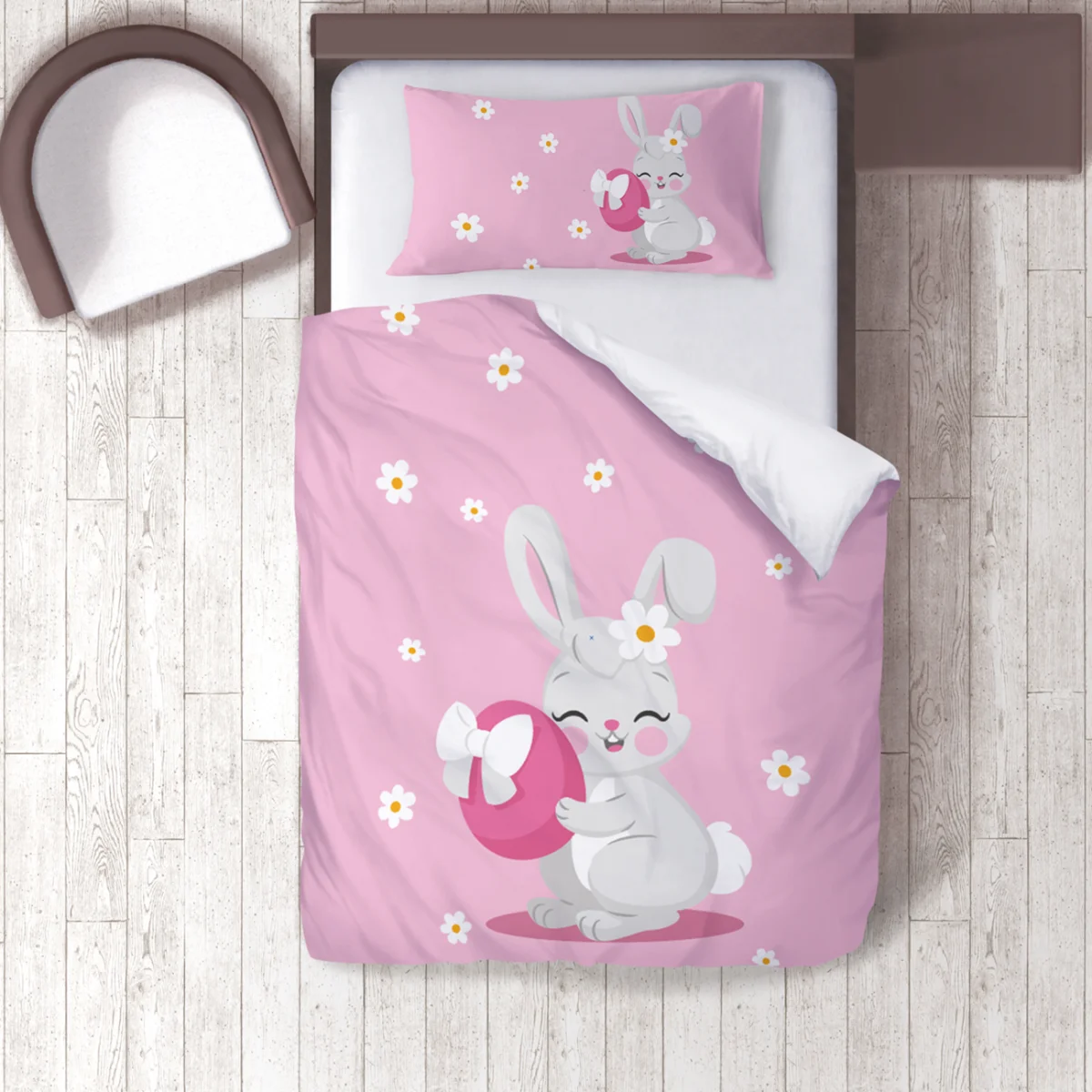 Tavşan Nevresim Takımı | Pembe Beyaz papatya çiçekleri, pembe yumurta Desenli