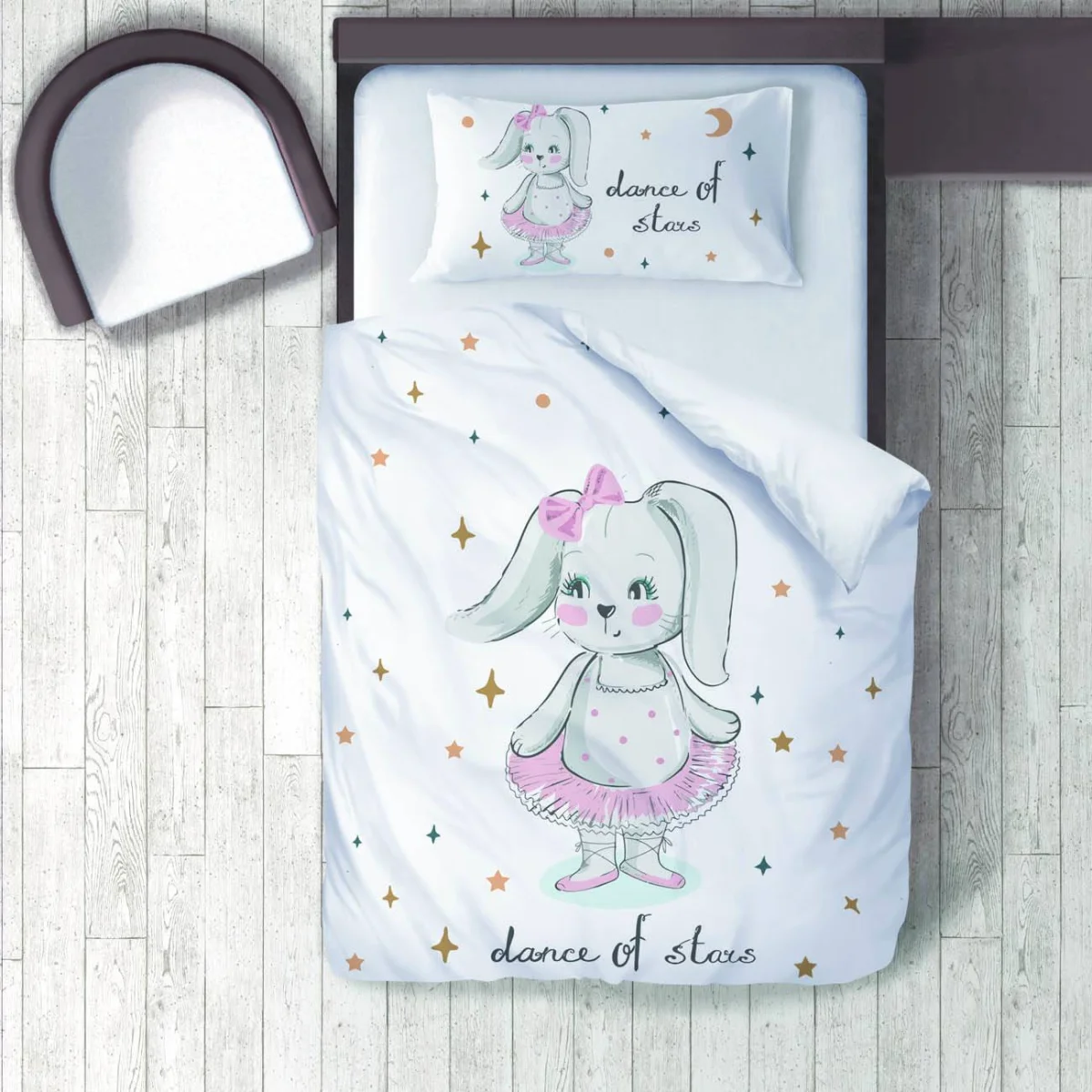 Balerin Tavşan Nevresim Takımı | Beyaz yıldızlar, ay Desenli