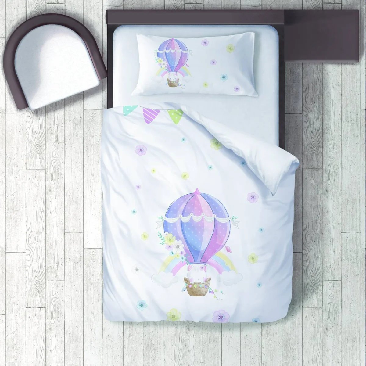 Sıcak Hava Balonu ve Kedi Nevresim Takımı | Beyaz gökkuşağı, bulutlar Desenli