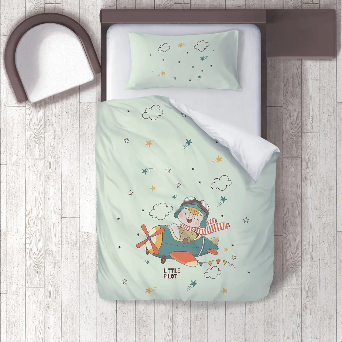 Küçük Pilot, Uçak Nevresim Takımı | Açık Yeşil yıldız, bulut Desenli