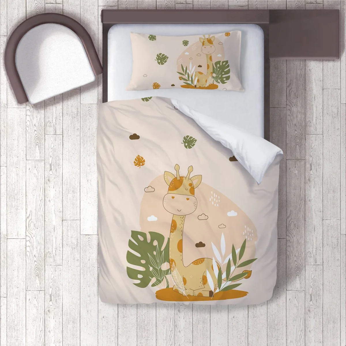 Orman Hayvanları Nevresim Takımı | Bej tropikal yapraklar, bulutlar ve sevimli noktalar Desenli