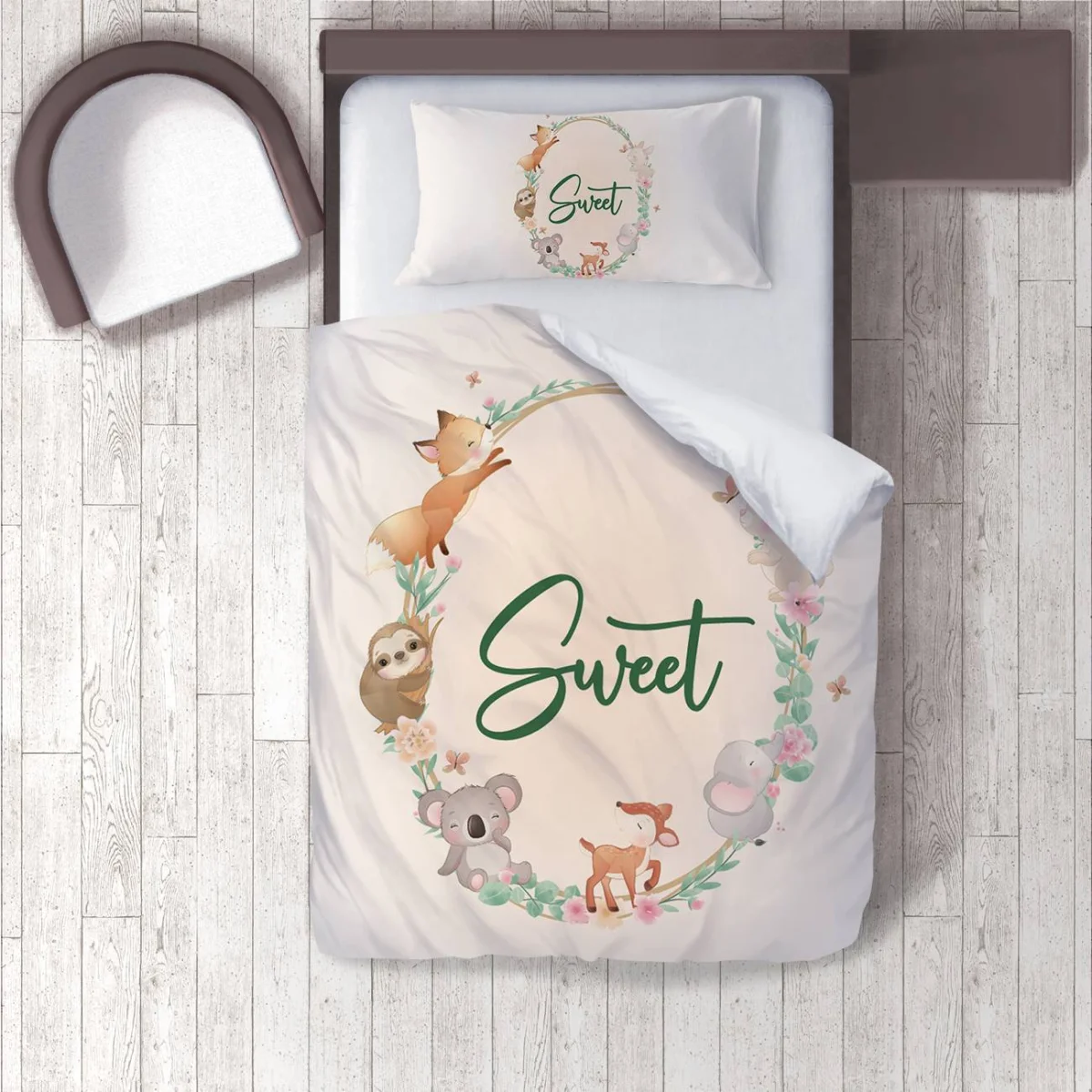 Orman Hayvanları Nevresim Takımı | Beyaz yapraklar, çiçekler Desenli