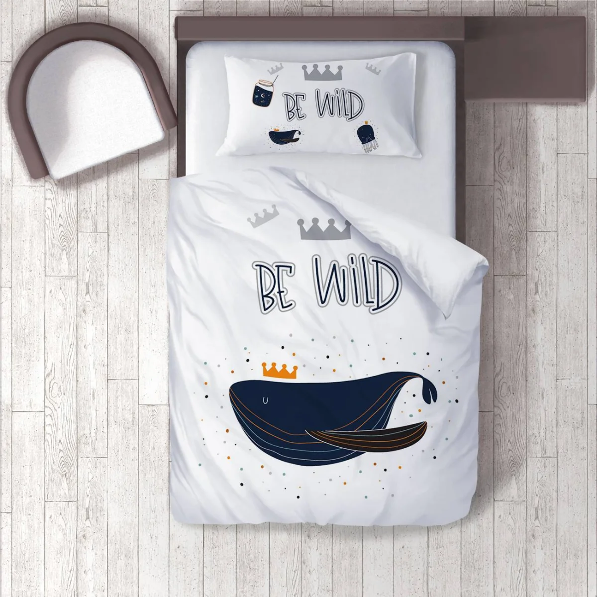 Deniz Hayvanları (Balina, Ahtapot) Nevresim Takımı | Beyaz Taç, minik noktalar Desenli