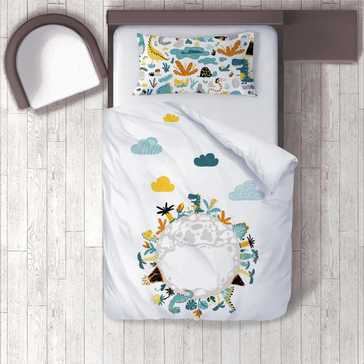 Dinozor Dünyası Nevresim Takımı | Beyaz Bulutlar, volkanlar Desenli