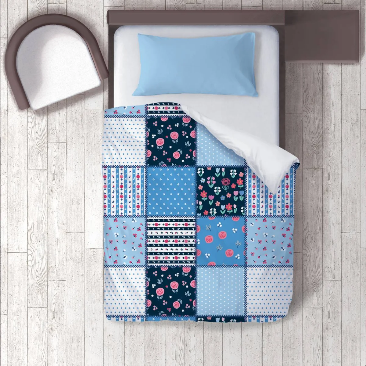 Çiçekli Patchwork Nevresim Takımı | Mavi puantiye, çizgili Desenli