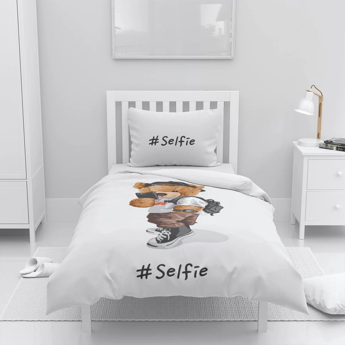 Selfie çeken ayıcık Nevresim Takımı | Beyaz şapkalı ayıcık, güneş gözlüğü Desenli