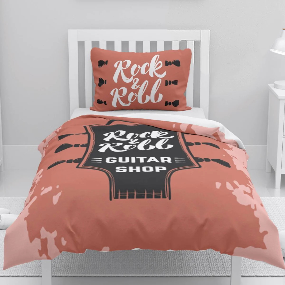 Rock & Roll Gitar Nevresim Takımı | Kiremit Rengi Siyah gitar figürleri, Rock & Roll yazısı Desenli