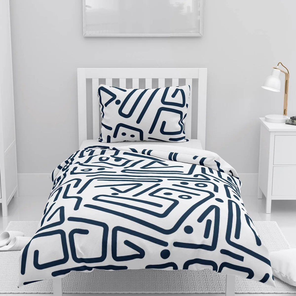 Soyut Çizgisel Nevresim Takımı | Beyaz Kalın lacivert çizgiler, noktalar Desenli