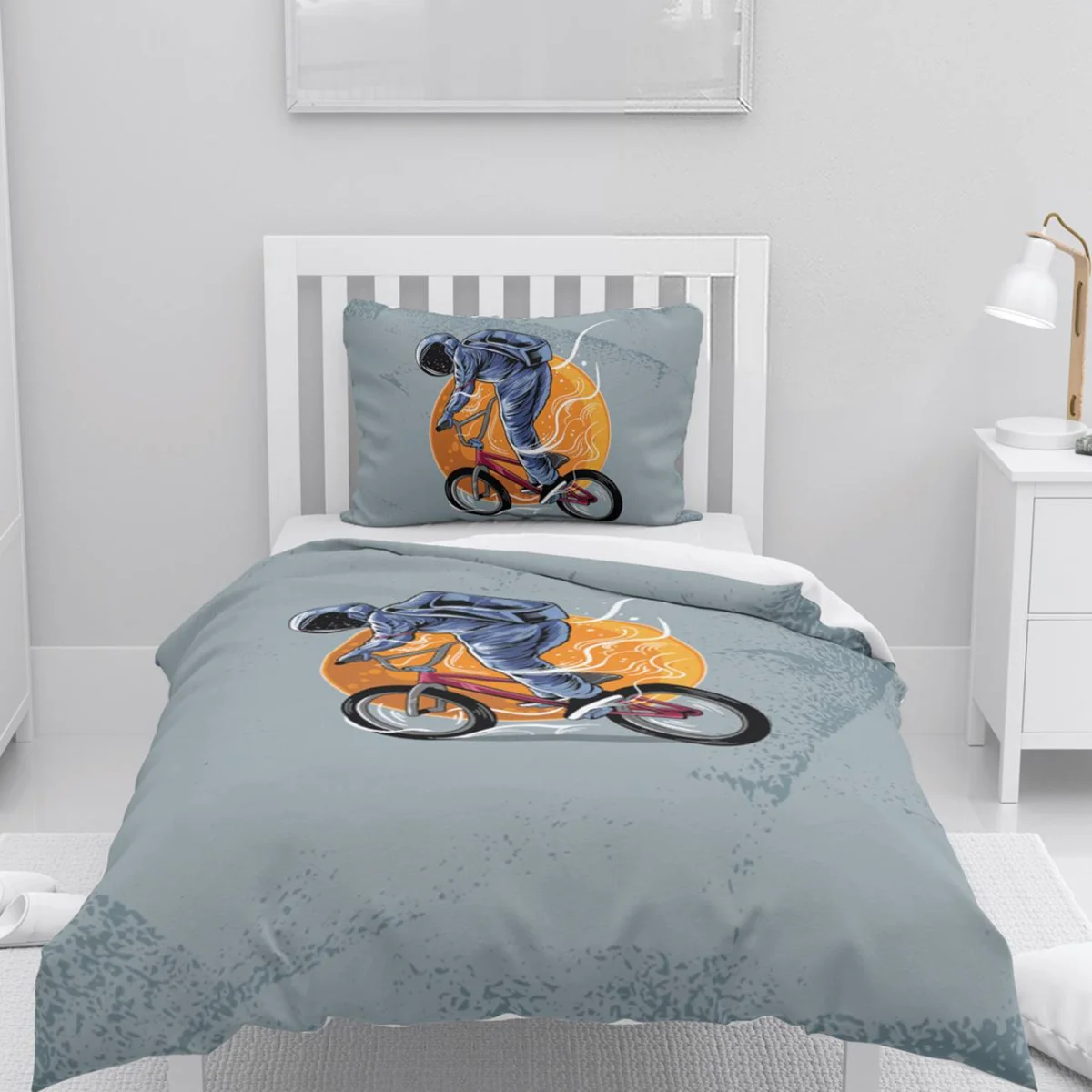 BMX bisikletçi Nevresim Takımı | Açık Gri Güneş, hareket çizgileri Desenli